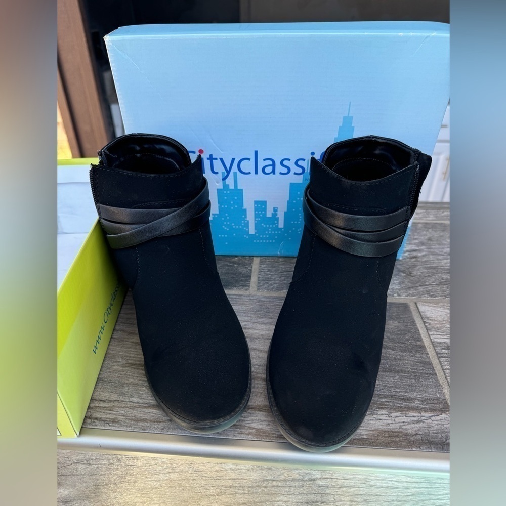 City classified boots